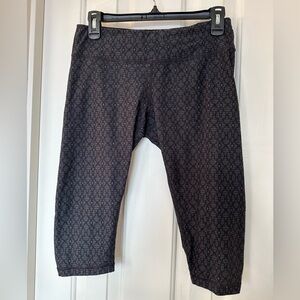 Prana Women’s Medium Black/Dark Gray Gingham Capri Yoga Pants Knickers